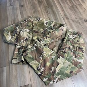 Massif Womens Flame Resistant FR ACU Combat Uniform Set Multicam Size SR